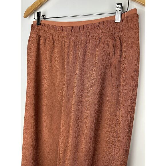 Athleta Echo Wide Leg Crop Pants Woman's Size 12 Orange Ribbed Stretchy Pockets - Picture 3 of 10
